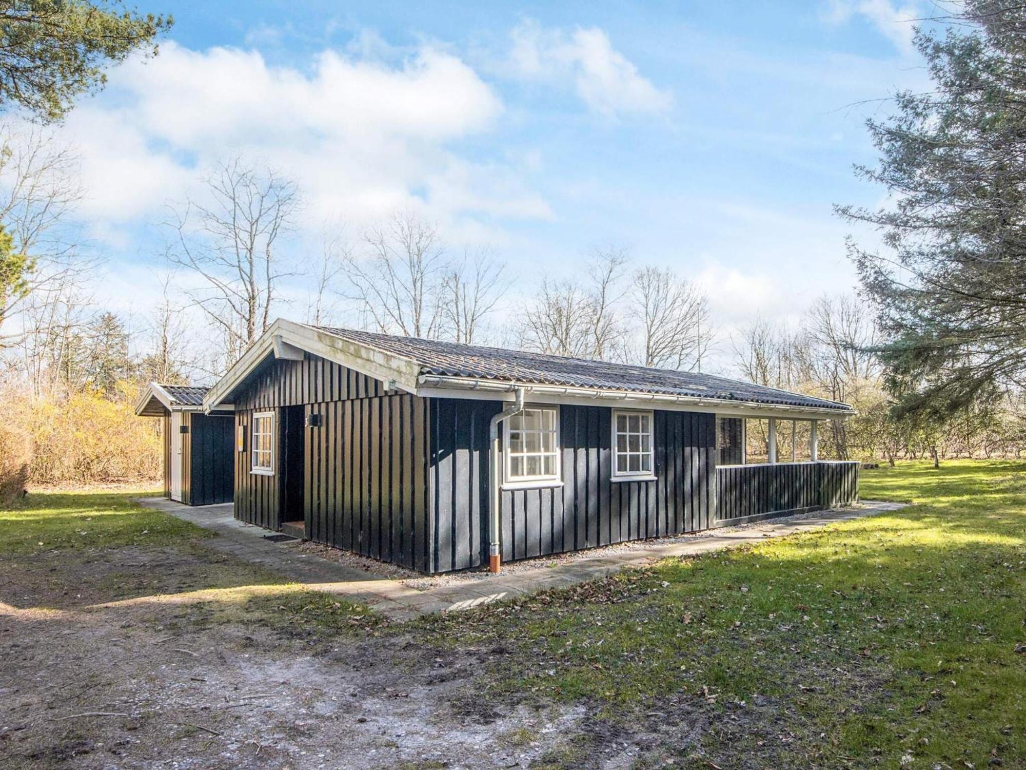 5 Person Holiday Home In Oksb L Dyreby Exteriör bild